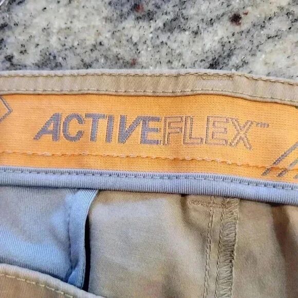 Savane Men's Tan Cotton/Spandex Flat Front Chino Shorts - Picture 13 of 14